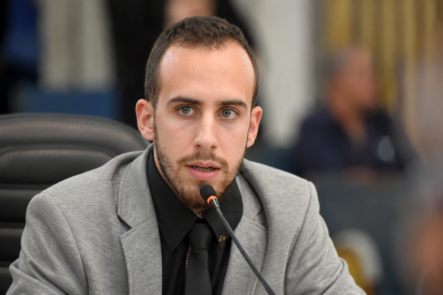 Jornalista Guilherme Detoni têm conta derrubada e afirma que buscará seus direitos